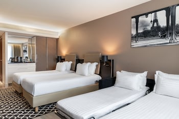 ac porte maillot hotel