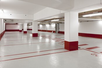 Ac Porte Maillot Hotel,Chevilly-Larue>>Batignolles,4 star