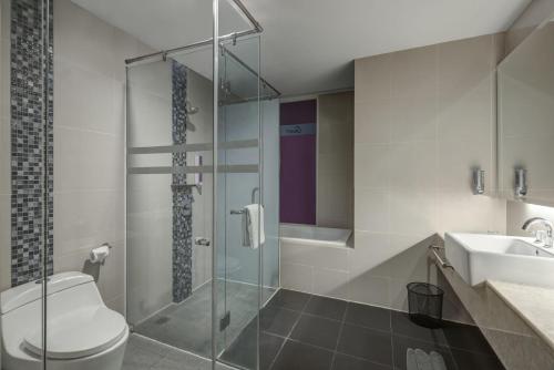 quest hotel darmo surabaya by aston