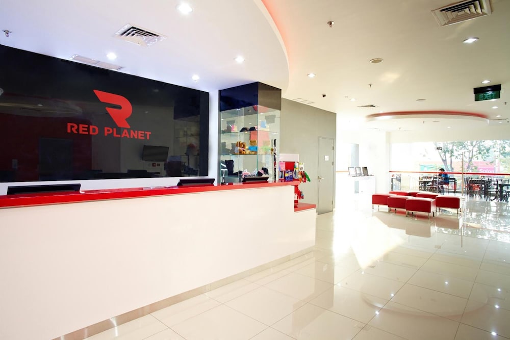 red planet surabaya