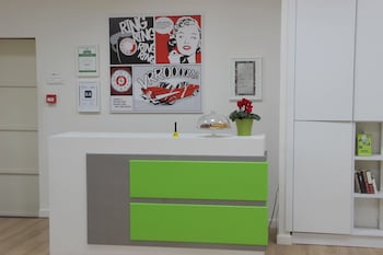 1926 Designed Apartments Hotel,Tel Aviv>>Haifa,3 star