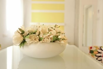 1926 Designed Apartments Hotel,Tel Aviv>>Haifa,3 star