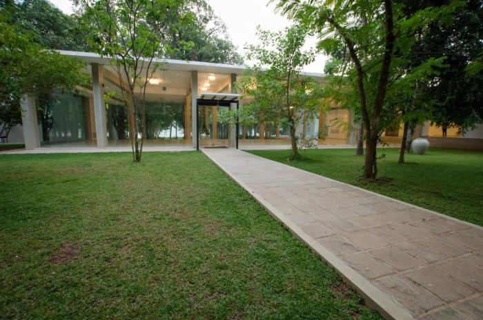 thotupola lakeside resort