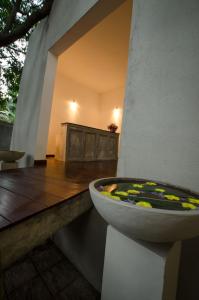 thotupola lakeside resort