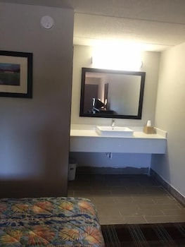 lotus inn and suites