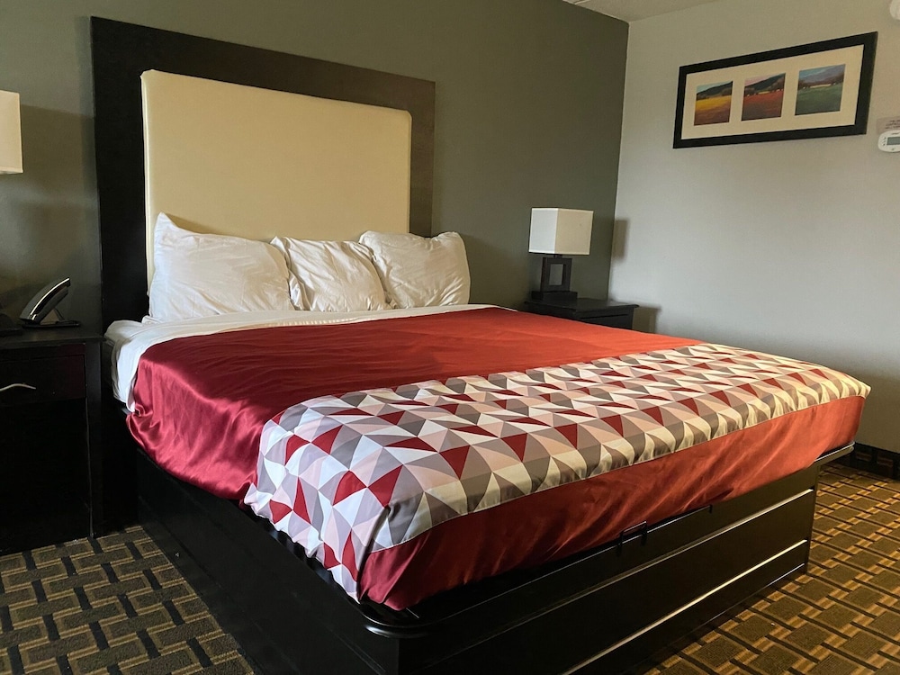 lotus inn and suites