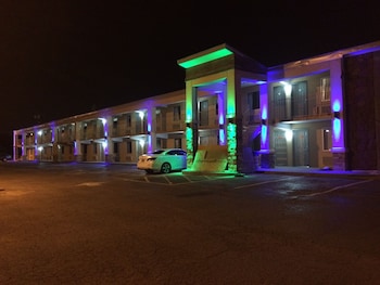 lotus inn and suites