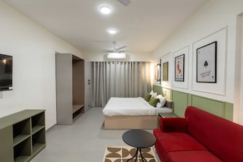 House Of Kp,,2 star