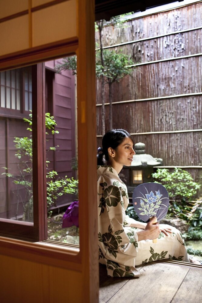 machiya kanazawa kikunoya