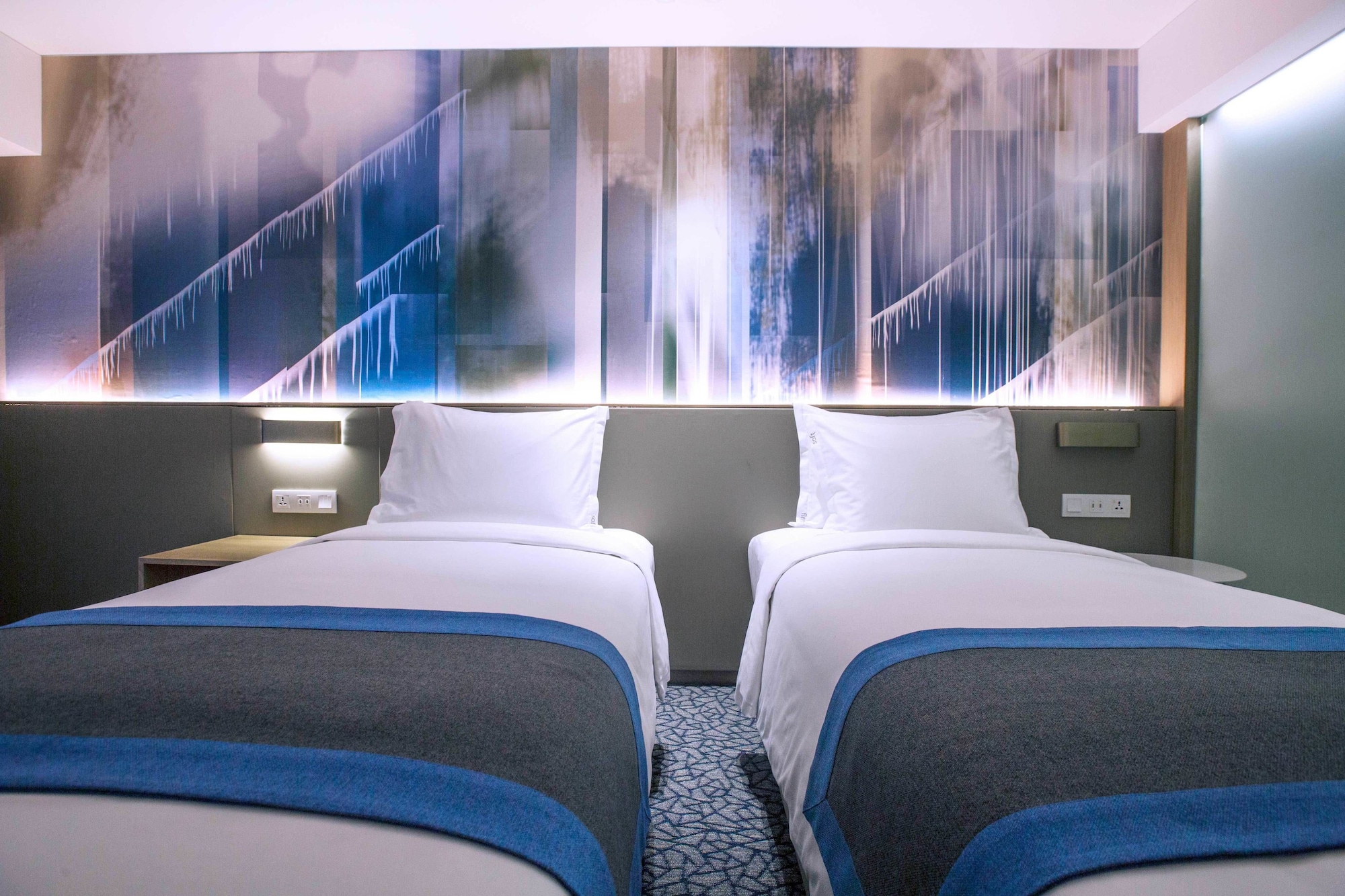 holiday inn express manila newport city an ihg hotel