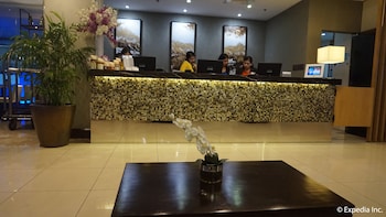 Ace Hotel & Suites,Near University Of Asia And The Pacific,4 star