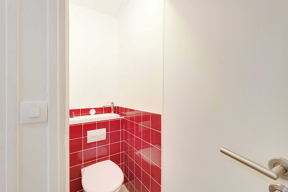 beautiful apartment 2br 6p eiffel tower