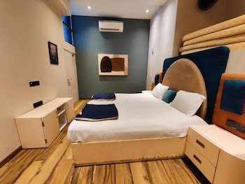 lazy moose villa