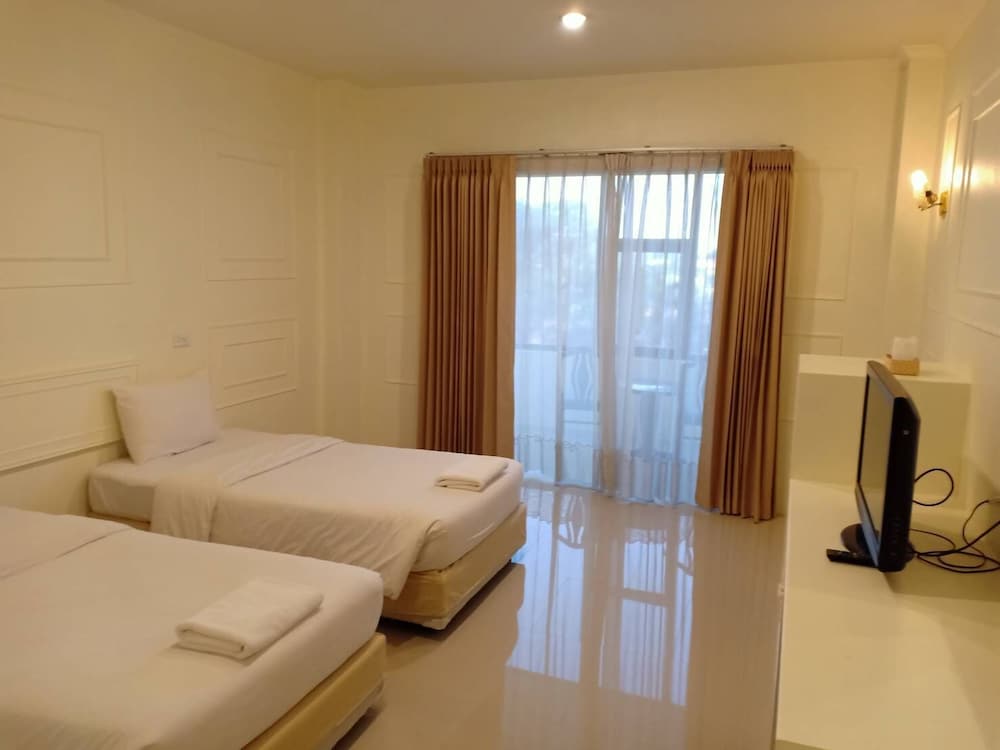 golden dragon resort