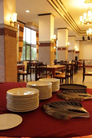 golden dragon resort