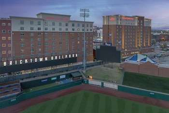 hilton garden inn oklahoma city bricktown