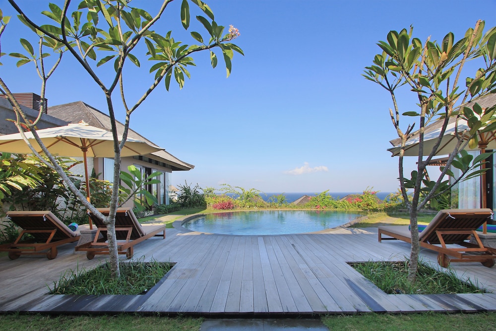 ulu segara luxury suites and villas