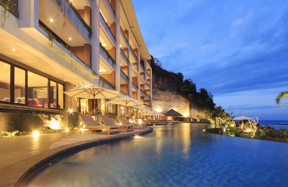ulu segara luxury suites and villas