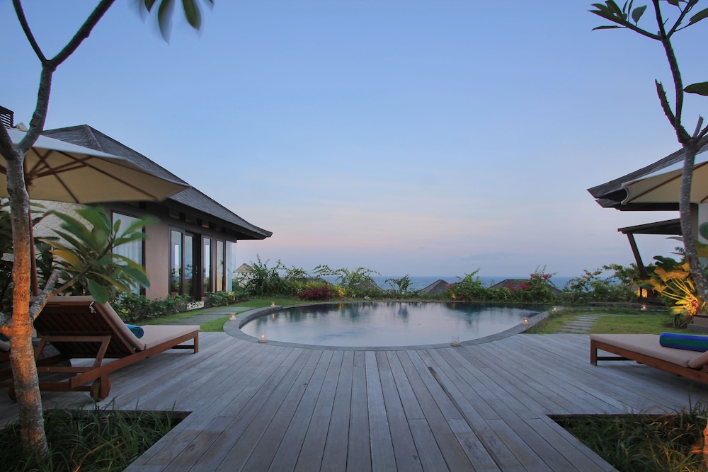 ulu segara luxury suites and villas