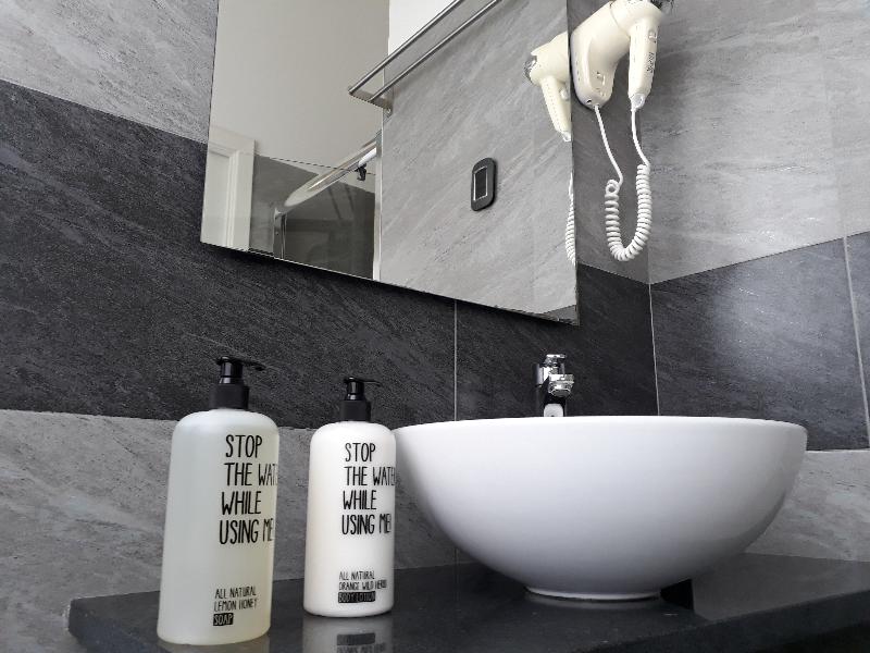 Affittacamere Delfo,Massa Pisana>>Cascina,3 star