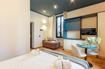 quantum 2 quarks in milano