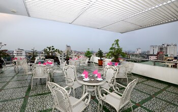 thanh lich hue hotel