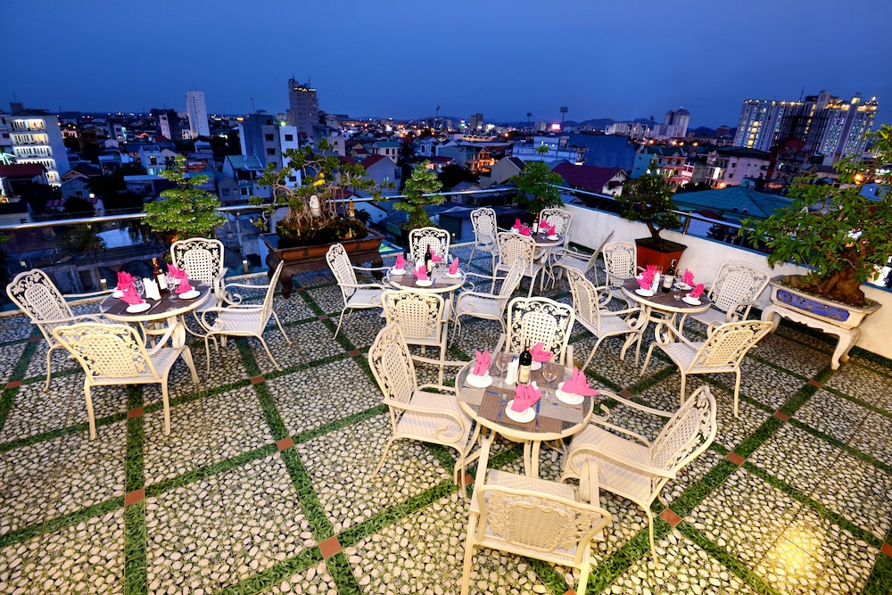 thanh lich hue hotel