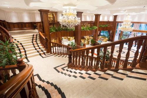 regency angkor hotel