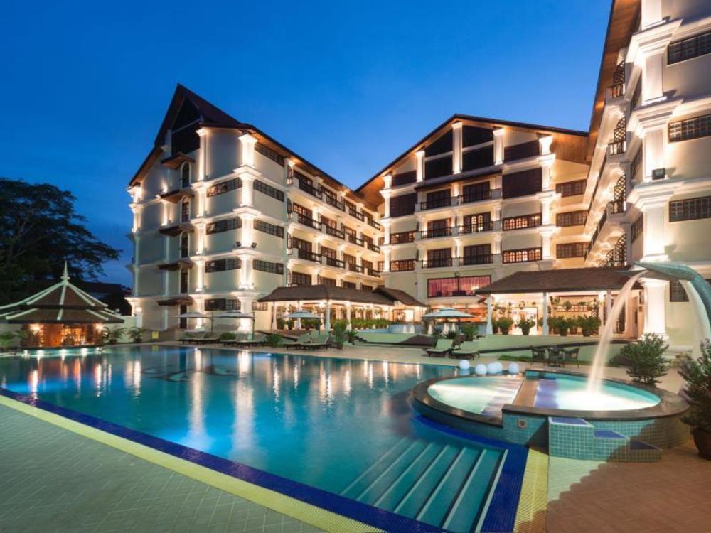 regency angkor hotel