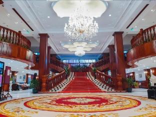 regency angkor hotel