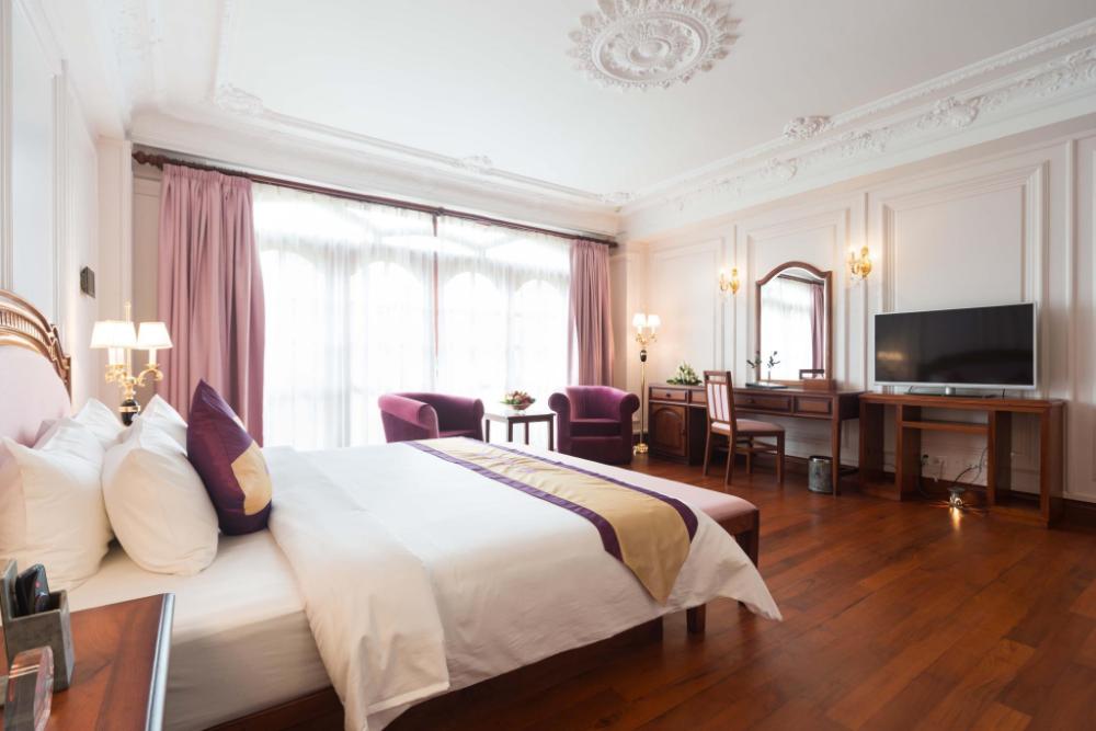 regency angkor hotel