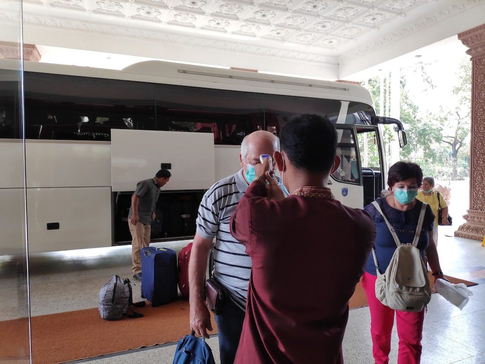 regency angkor hotel