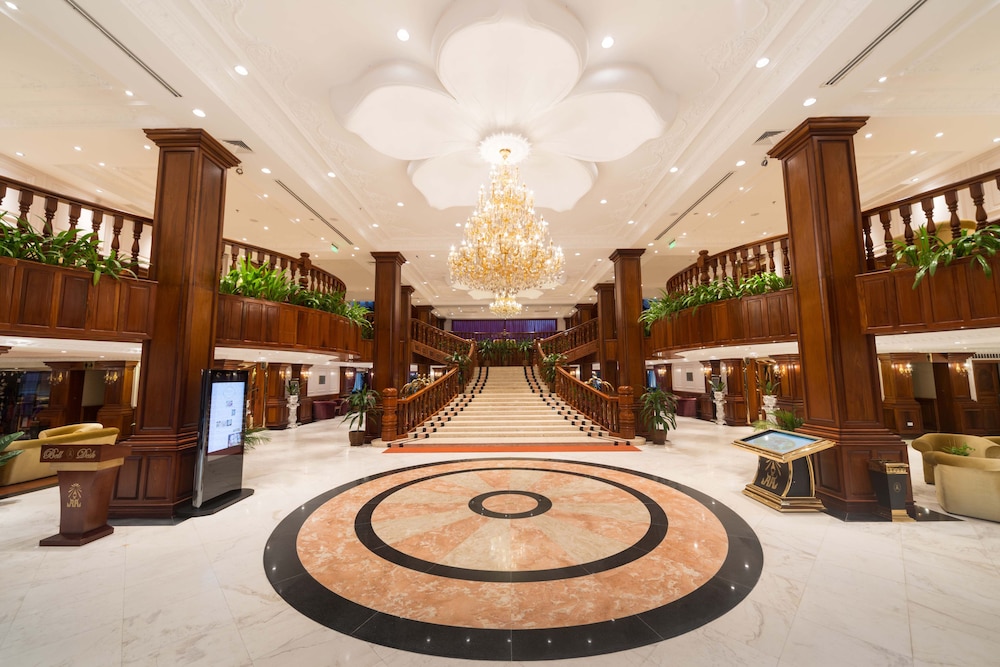 regency angkor hotel