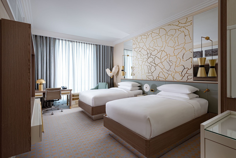 Hotel-Img