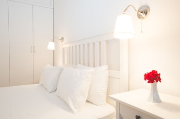 dedeminn marina hotel