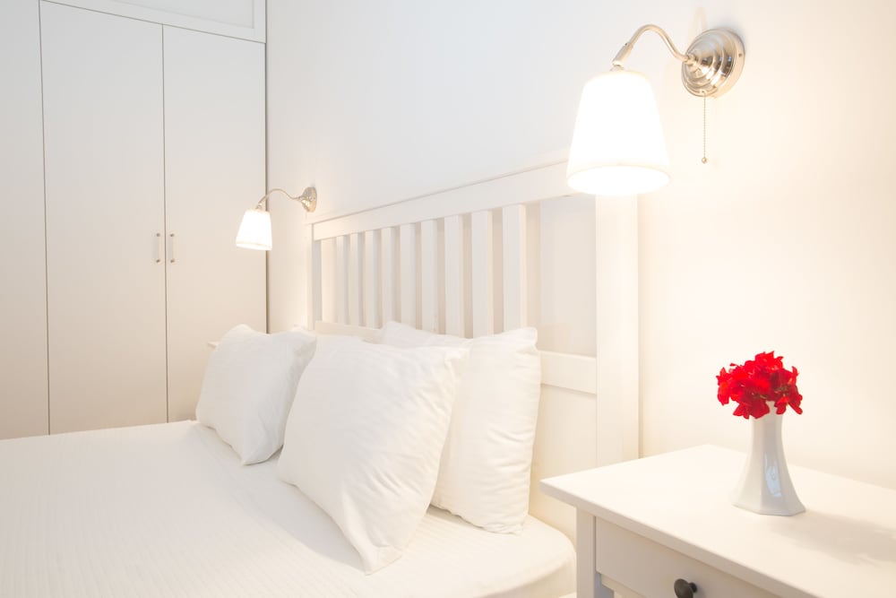 dedeminn marina hotel