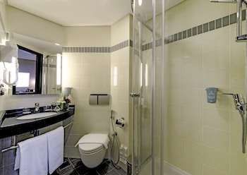 ibis seef manama