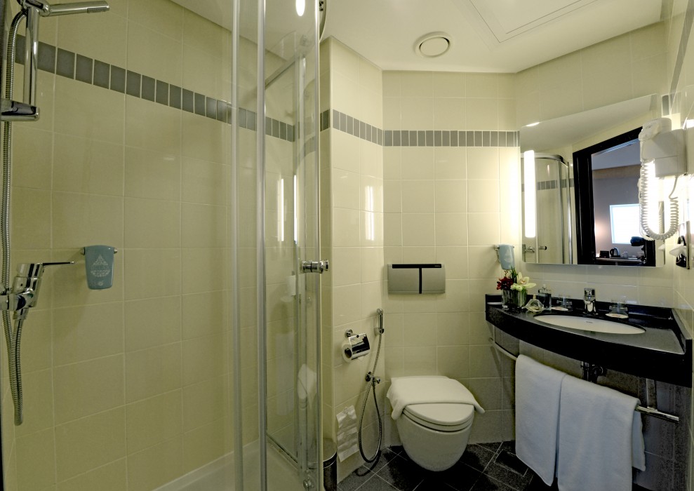 ibis seef manama