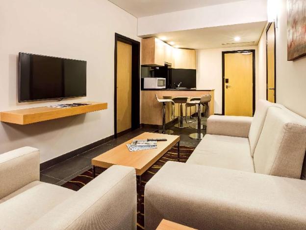 ibis seef manama