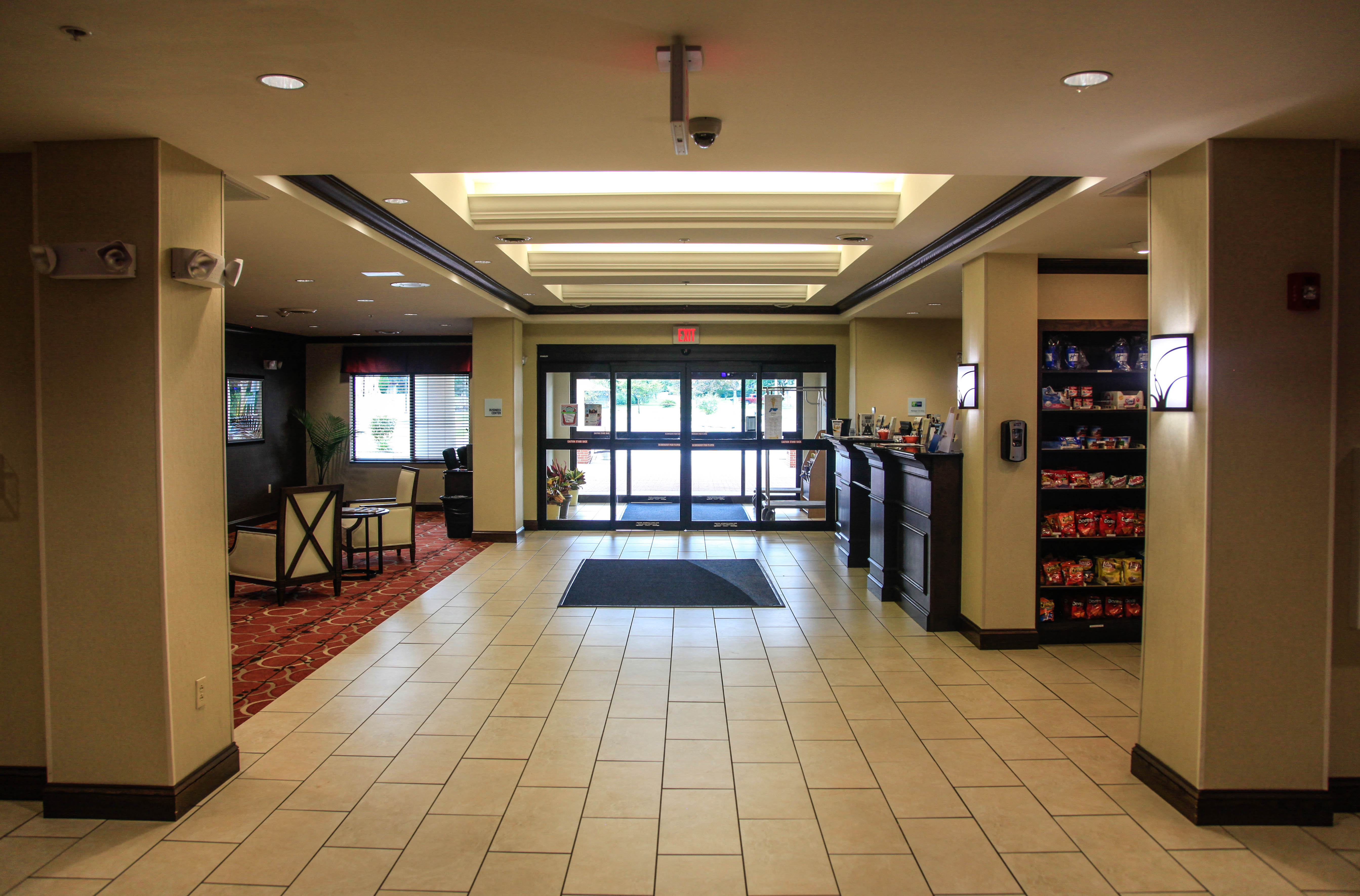 holiday inn express and suites la vale cumberland