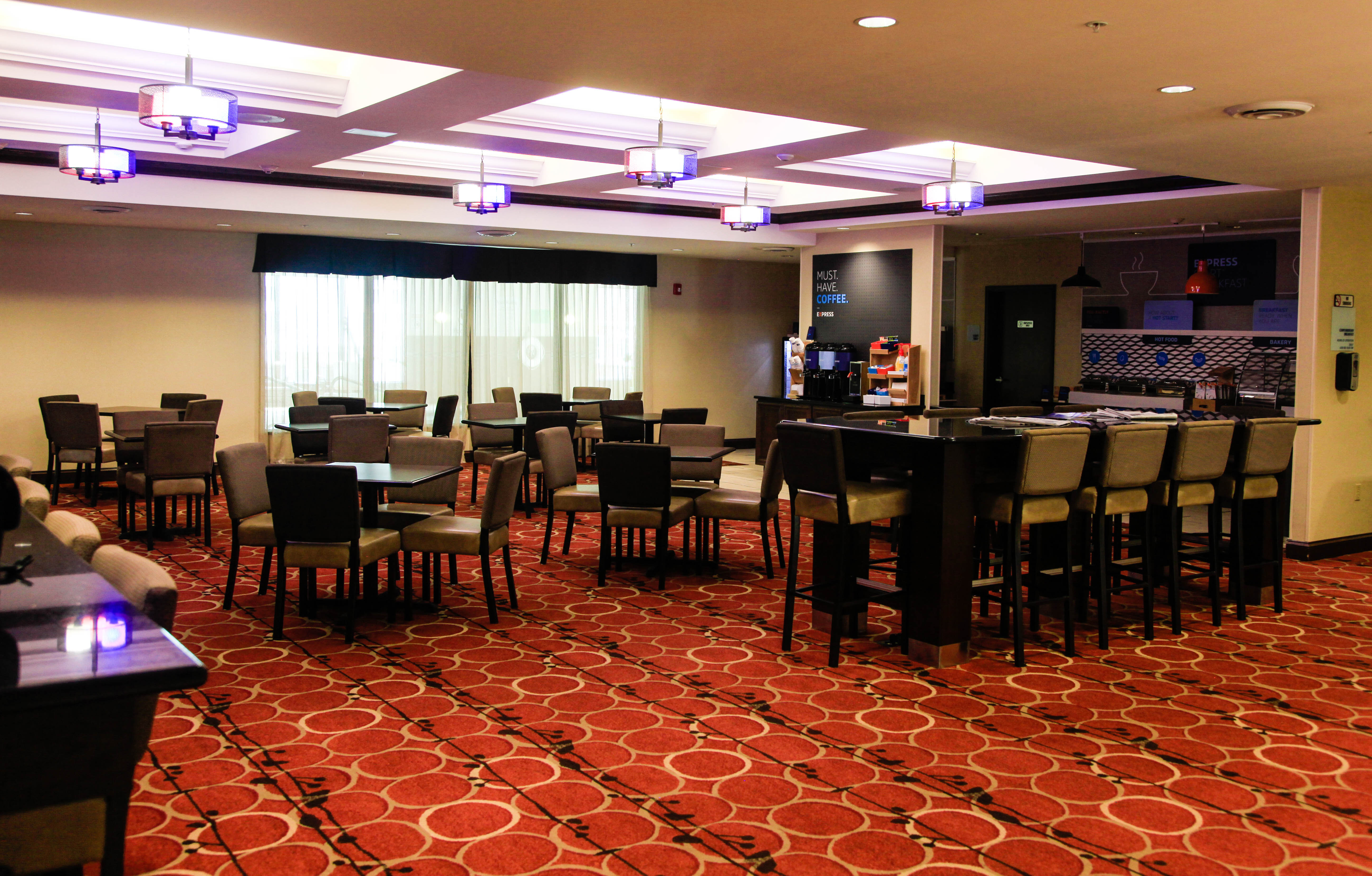 holiday inn express and suites la vale cumberland