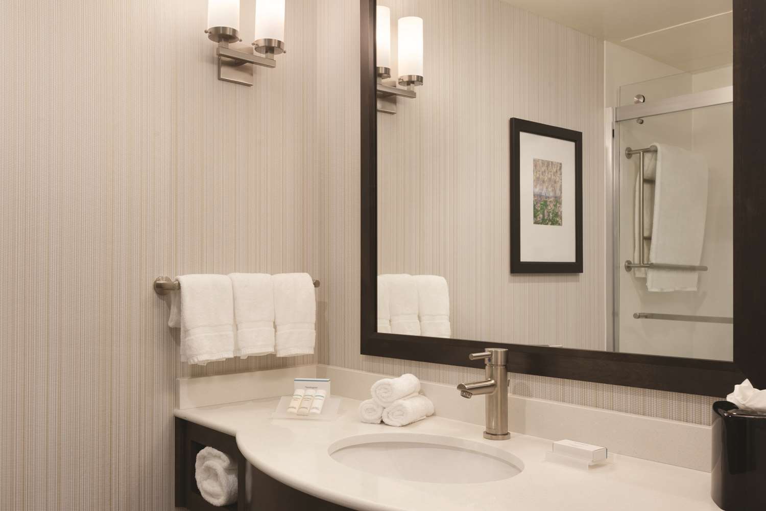 hilton garden inn boston logan airport