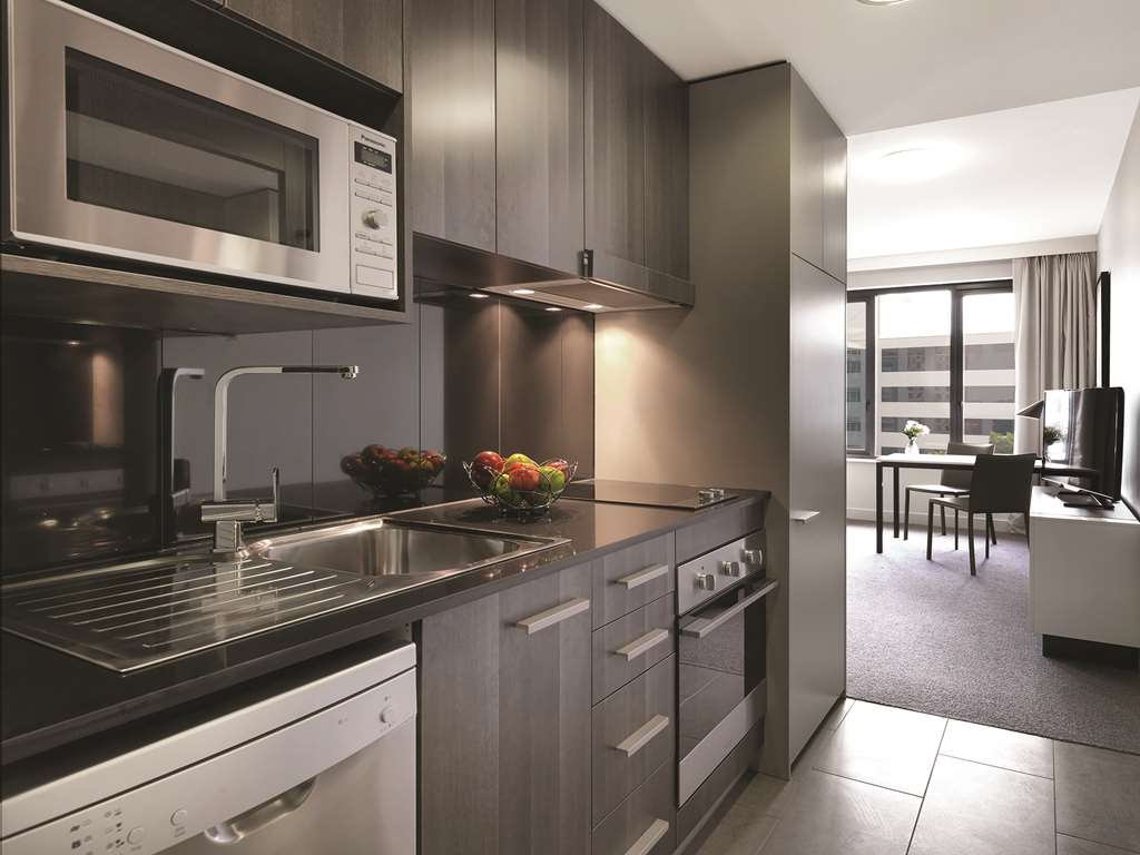 adina apartment hotel sydney airport