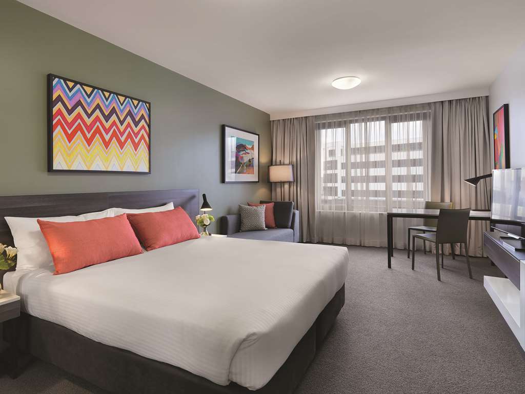 adina apartment hotel sydney airport
