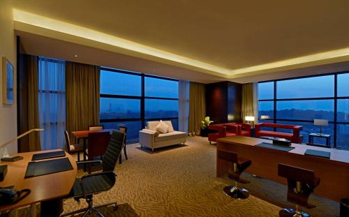 radisson blu chattogram bay view