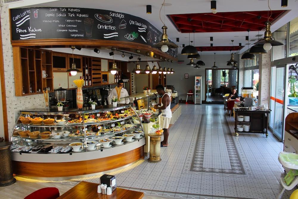 yol is holiday adana