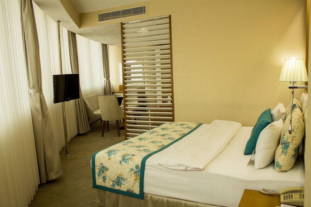 yol is holiday adana