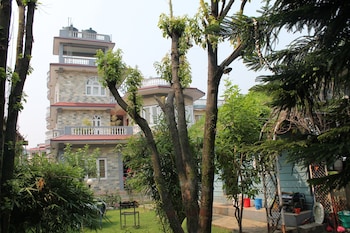 Hotel Fishtail Villa,Near Ratna Mandir,3 star