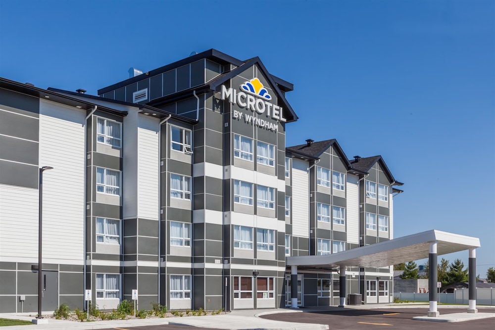 Microtel By Wyndham Casselman,Gatineau>>Casselman,3 star