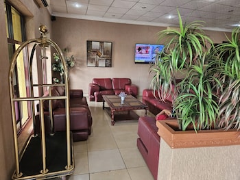 bridgeview hotel and conference centre